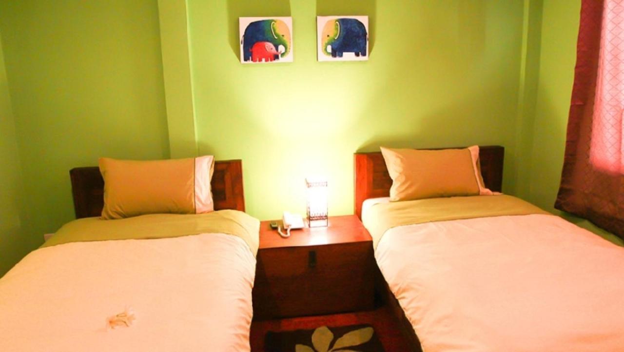 Hotel Thongran'S House à Chiang Mai Chambre photo